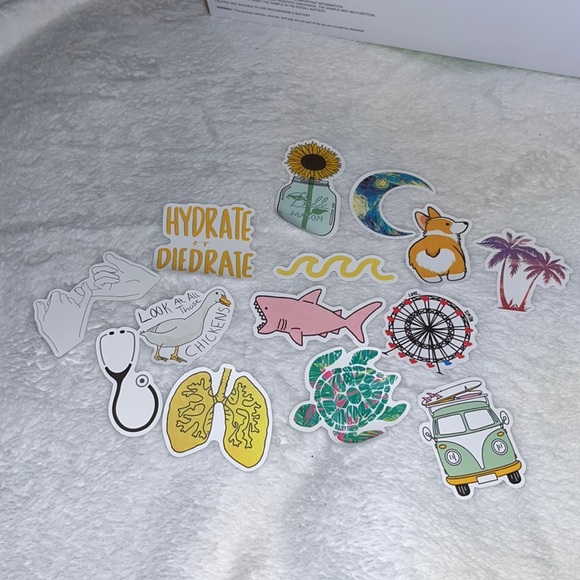 Blackboard Sticker Roll & Random Stickers Set - Picture 3 of 4